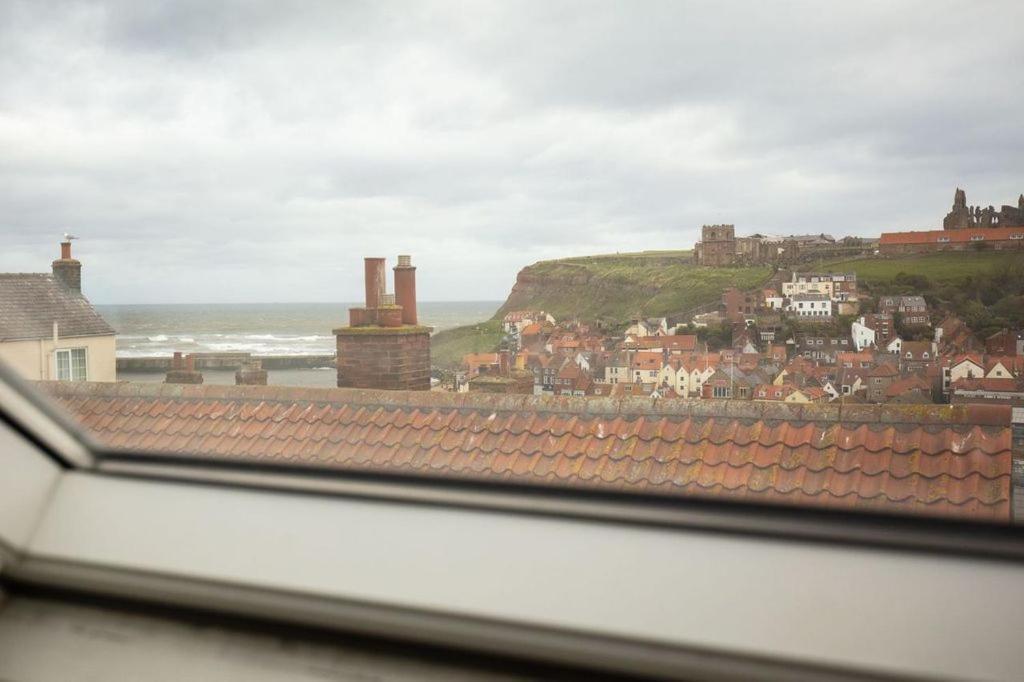 Silver Street Suites Whitby Eksteriør bilde