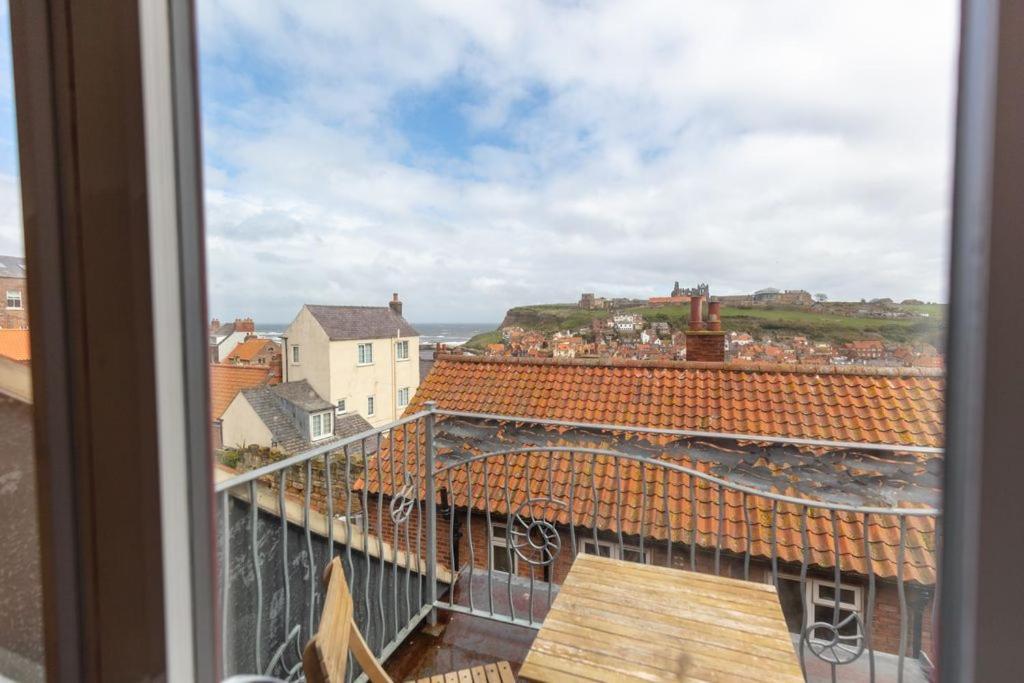 Silver Street Suites Whitby Eksteriør bilde